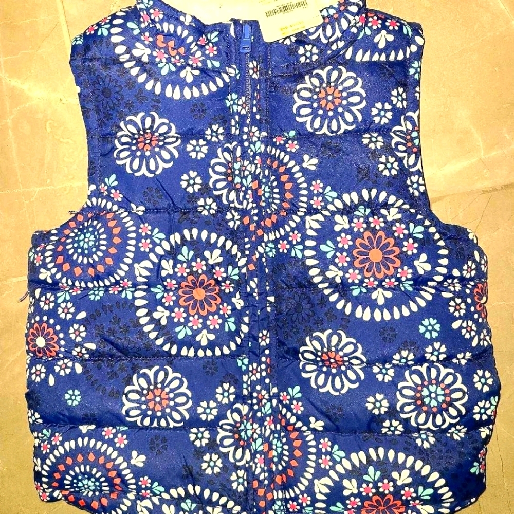 Girls Gymboree Puffer Vest.  Size 5-6